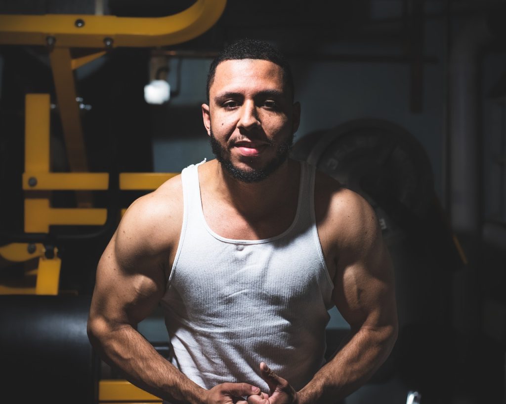 wide shoulder with side lateral raise